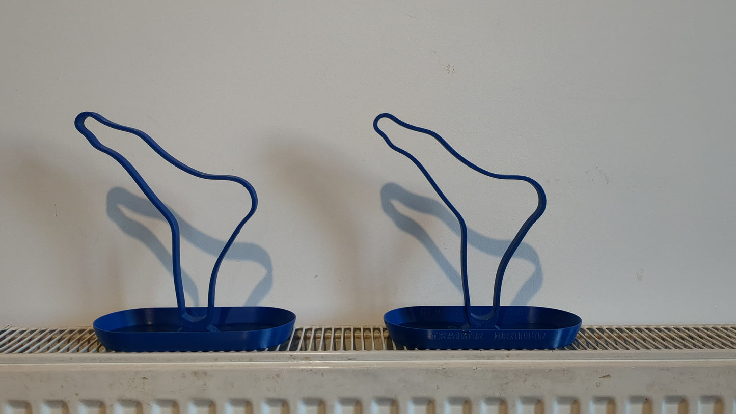 Trainer Drainer – The Eco Shoe Dryer